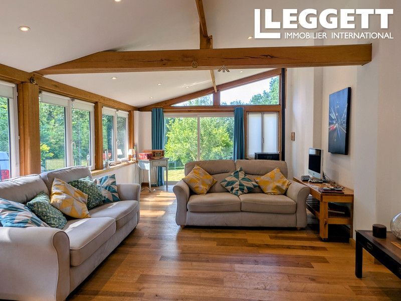 Property photo 3 of 10