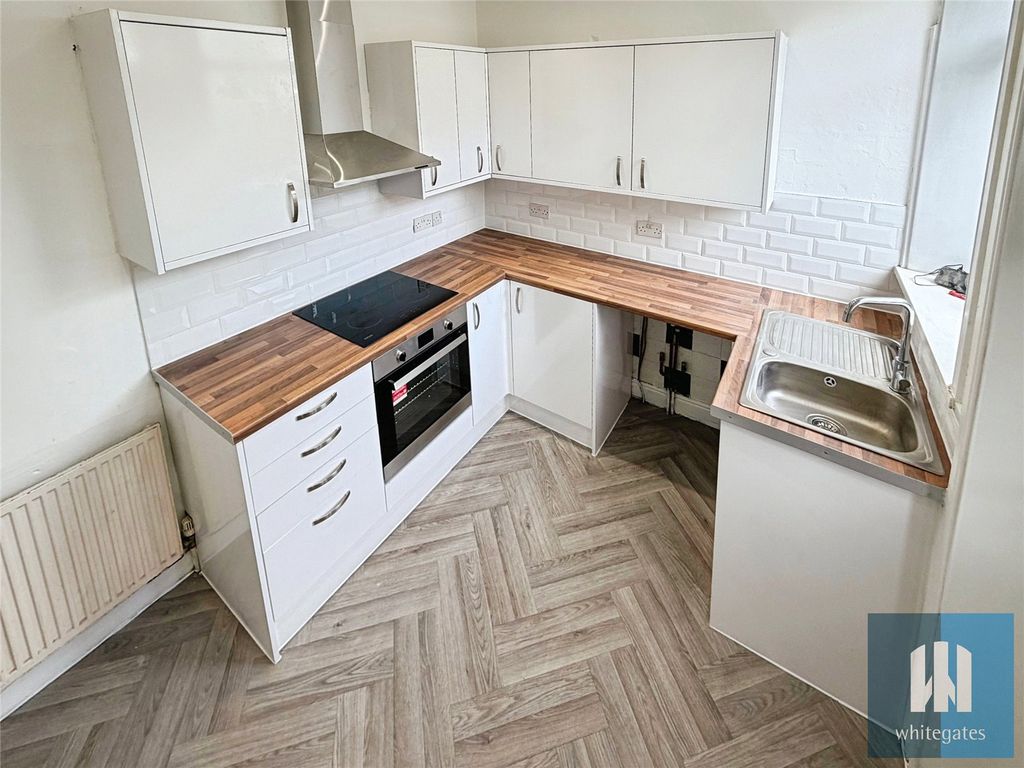 Property photo 2 of 16 Picture No. 20