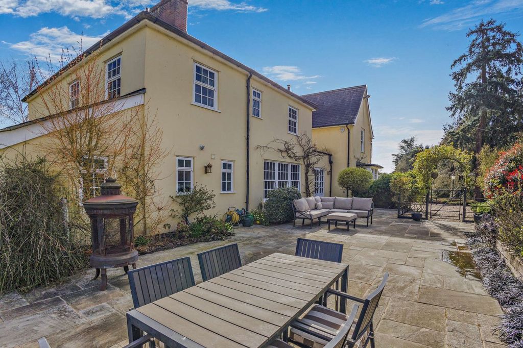 Property photo 2 of 23 Picture No. 61