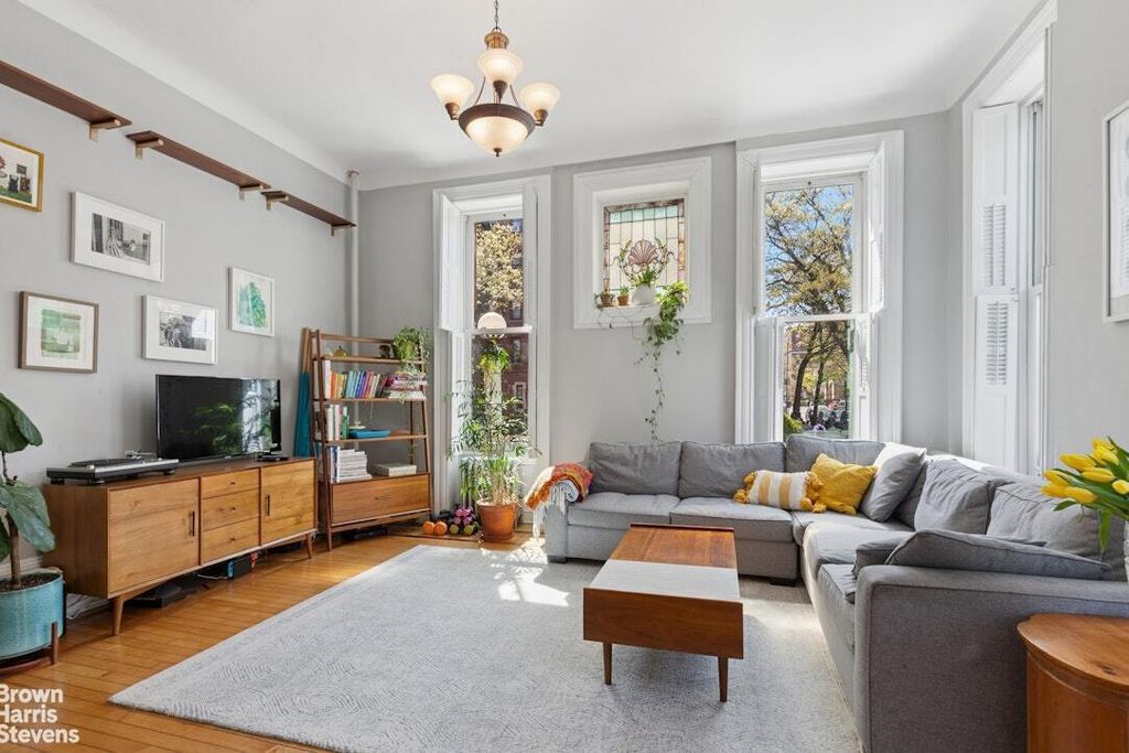 Property photo 2 of 12 <Alttext/>