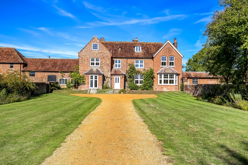 Property photo 1 of 15 Img_7873