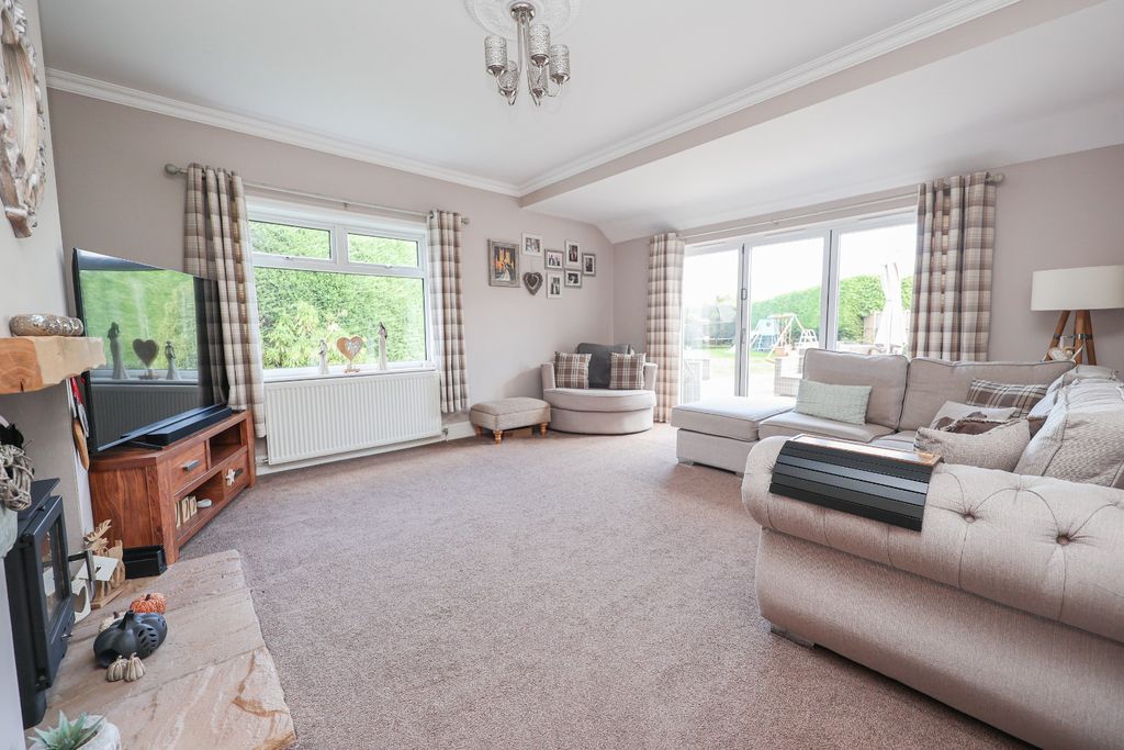 Property photo 3 of 27 5444782
