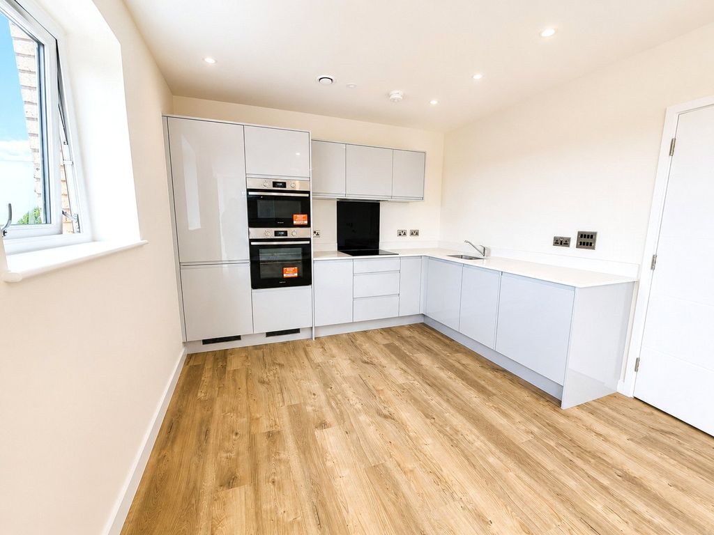 Property photo 3 of 11 Picture No. 04
