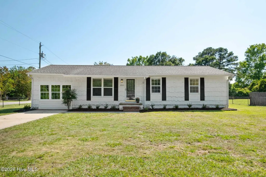 Property photo 1 of 31