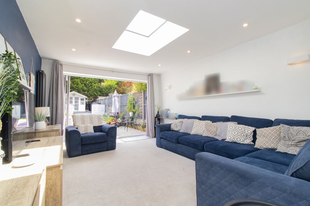 Property photo 2 of 22 Picture 2