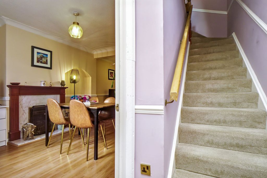 Property photo 2 of 12 Property Image 2