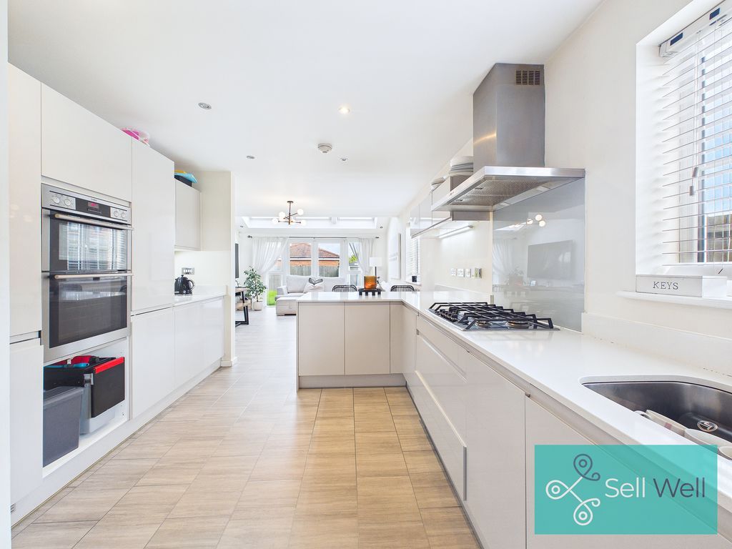 Property photo 2 of 42 Kitchen