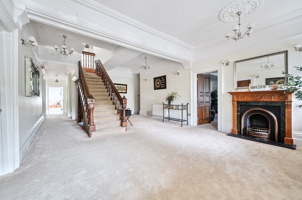 Additional image 5 of 7 bed detached house for saleWinn Road, Southampton, Hampshire SO17
