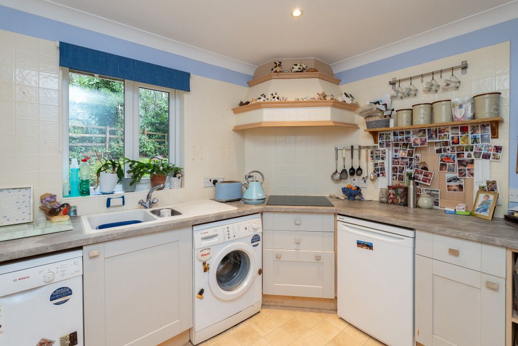 Property photo 3 of 12 Dsc06749