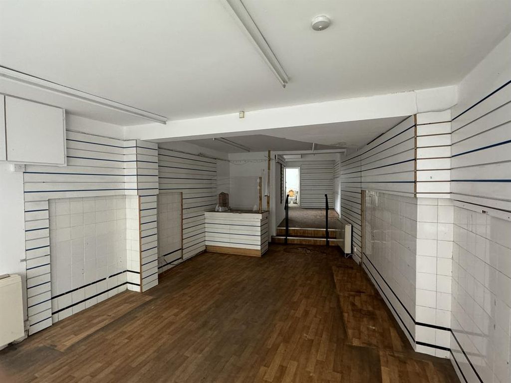 Property photo 3 of 4 Photo