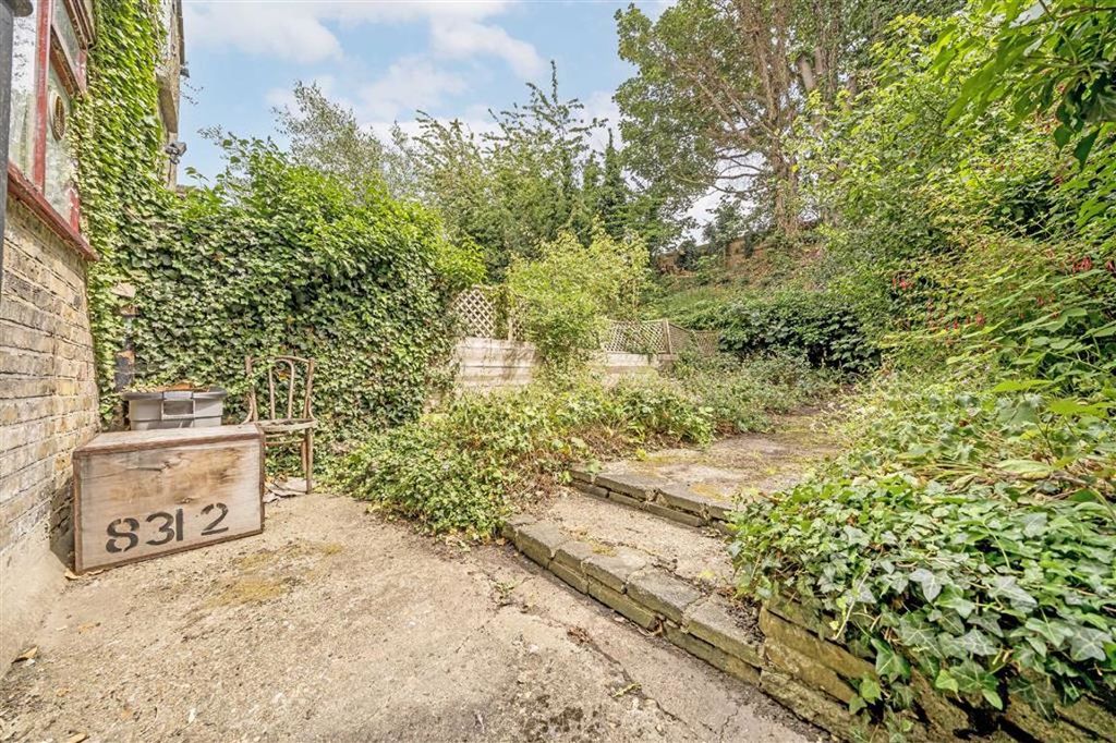 Property photo 2 of 2