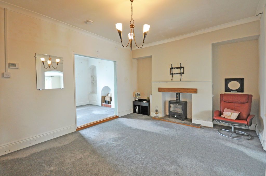 Property photo 2 of 17 Photo 6