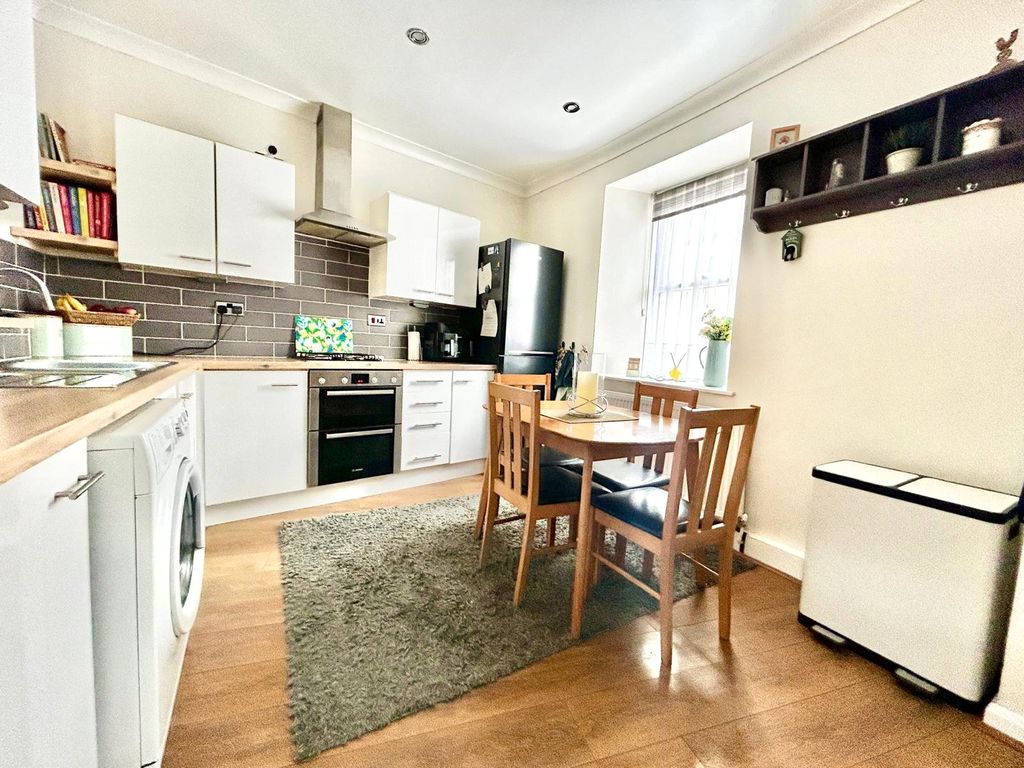 Property photo 2 of 8 Picture No. 03