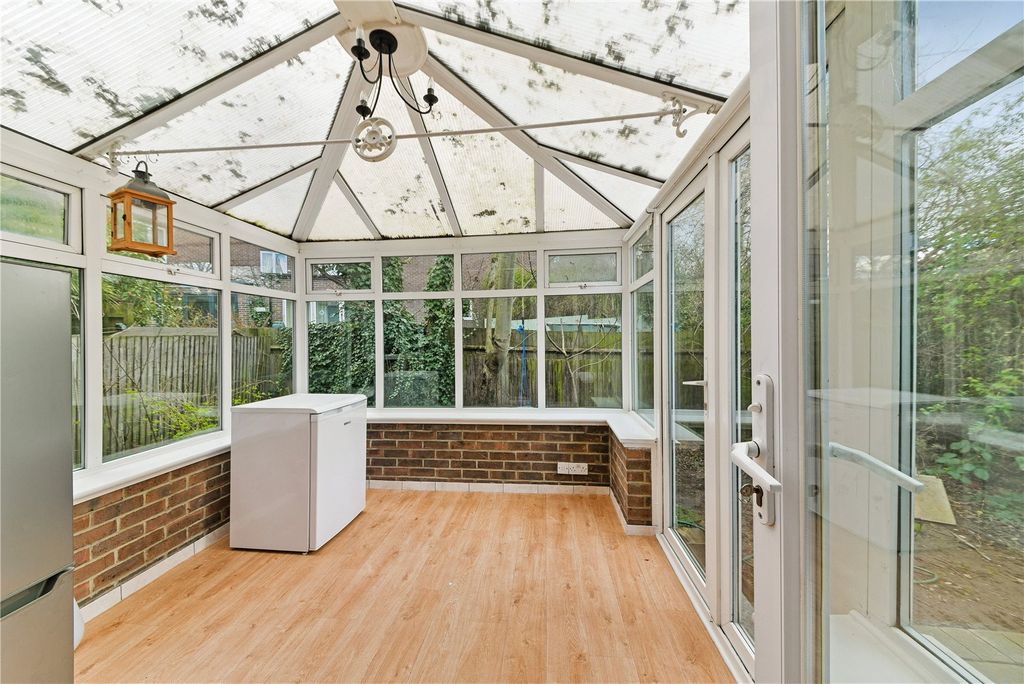 Property photo 2 of 9 Picture No. 07