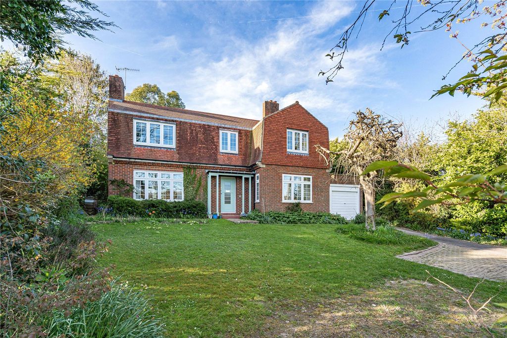 Property photo 1 of 20 Front Elevbation