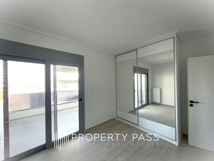 Property photo 3 of 6 <Alttext/>