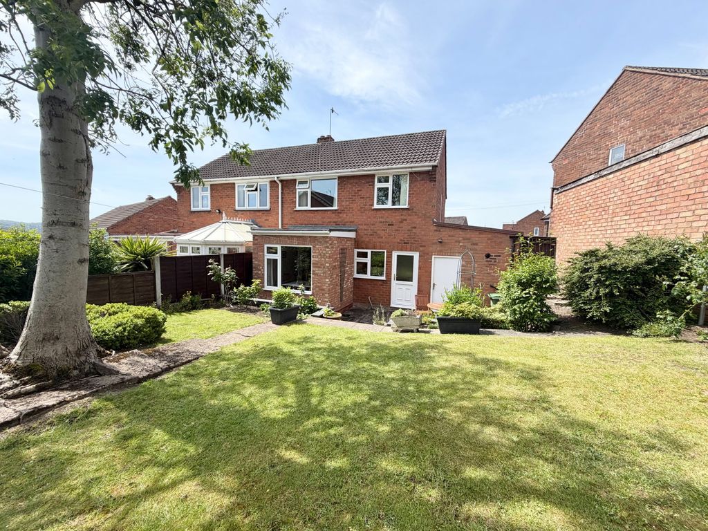 Property photo 2 of 22