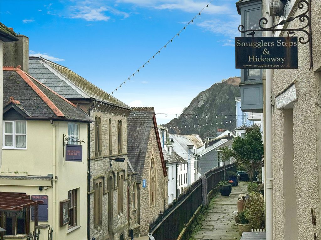 Property photo 2 of 12 Picture No. 02