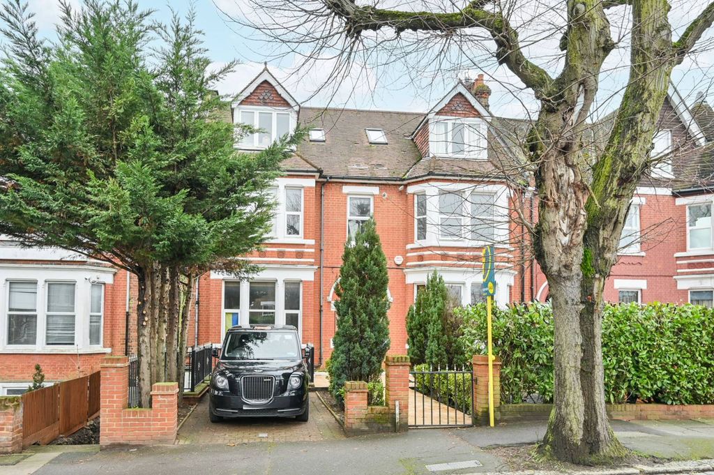 Property photo 2 of 7