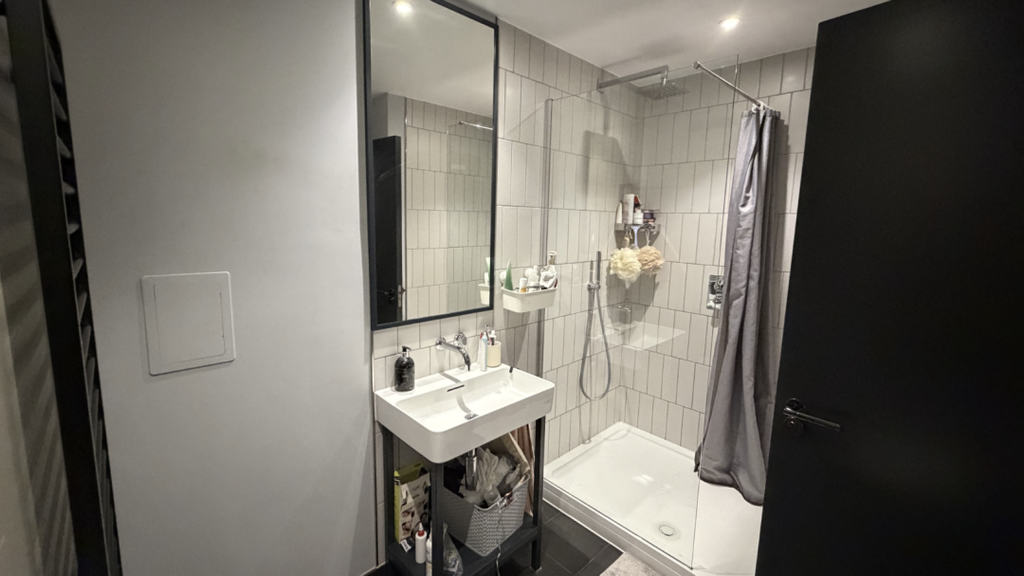 Property photo 2 of 2