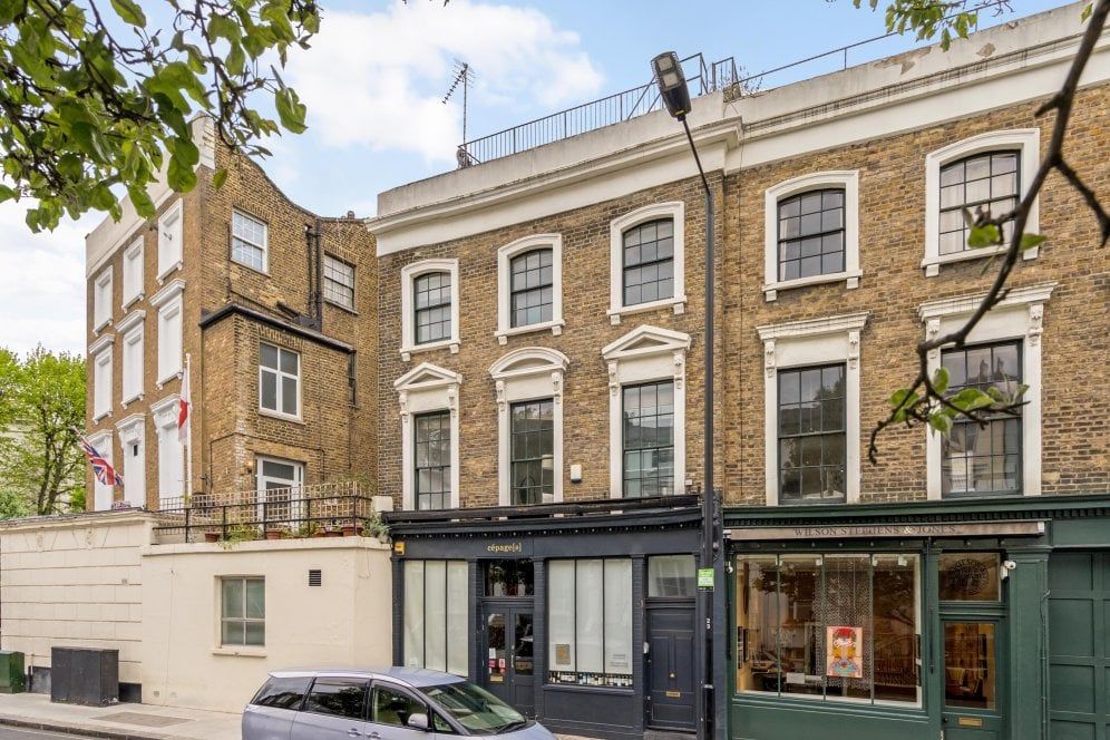 Property photo 1 of 20