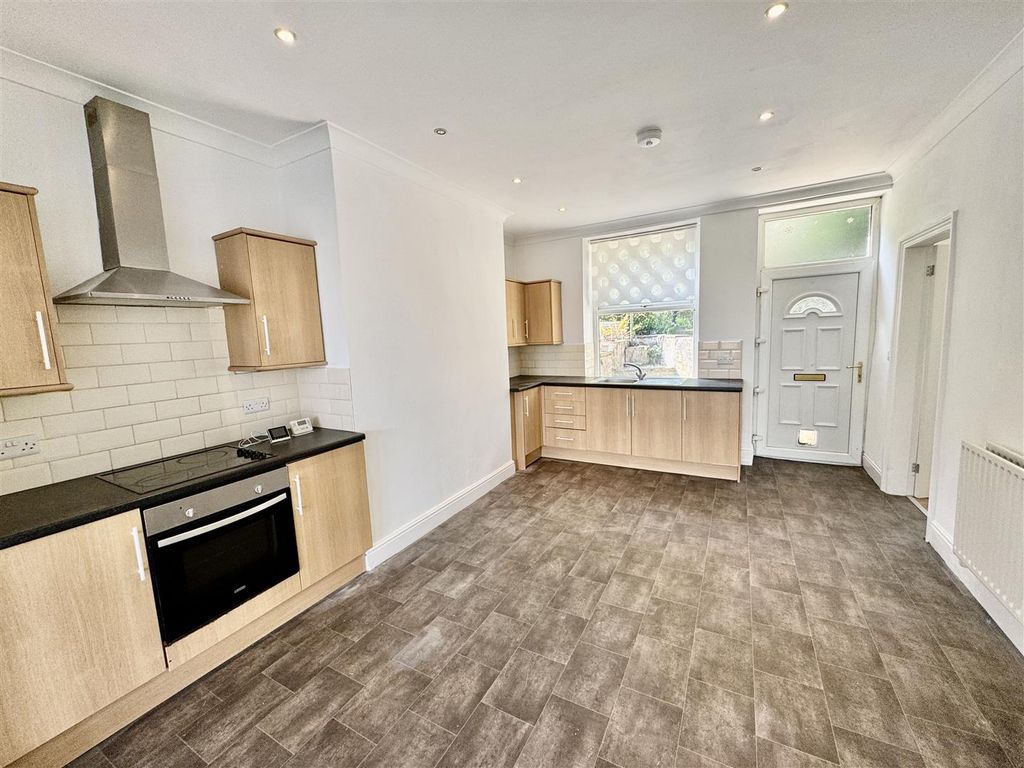 Property photo 3 of 26 Fl 2 - Dining Kitchen