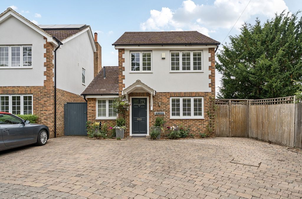 Property photo 1 of 27 1328938-2-6880Ddb...