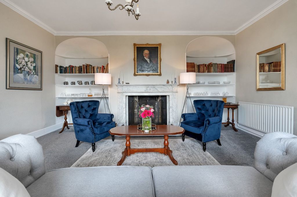 Property photo 3 of 30 Drawing Room