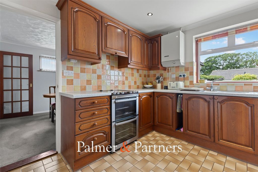 Property photo 2 of 30 Picture No. 02