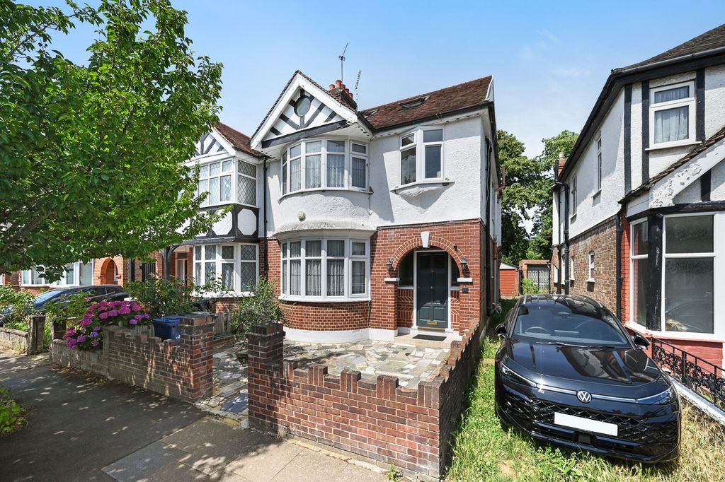 Property photo 1 of 17