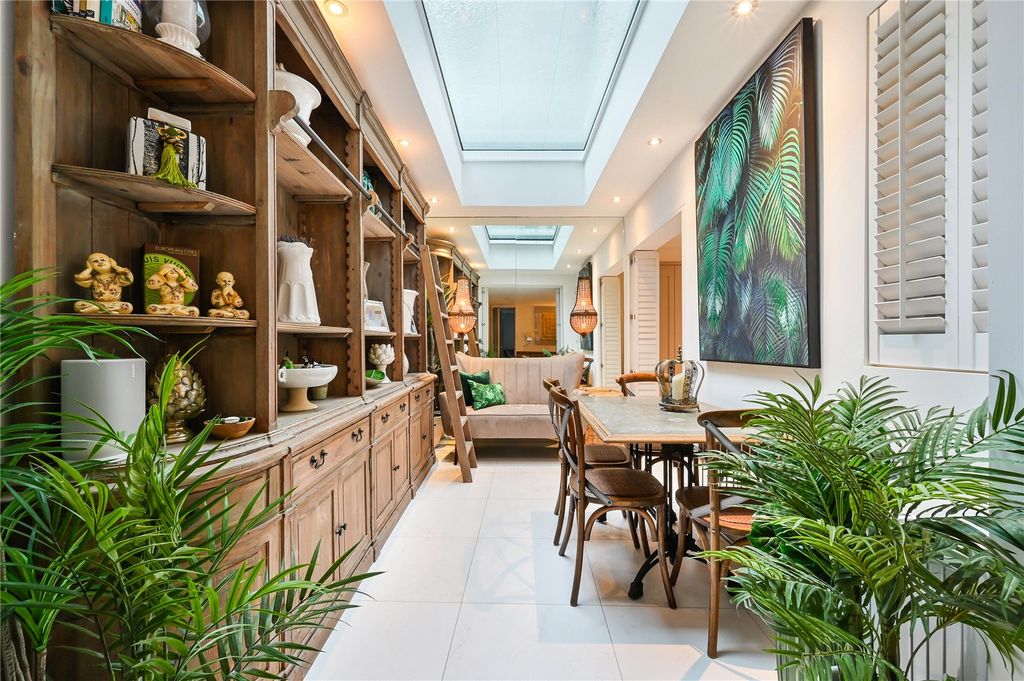 Property photo 3 of 12 Picture No. 06