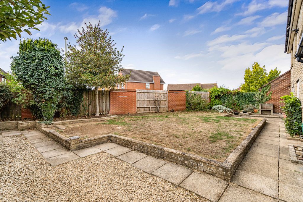 Property photo 3 of 22
