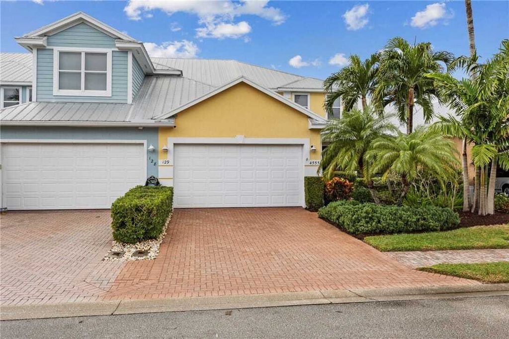 Property photo 1 of 31