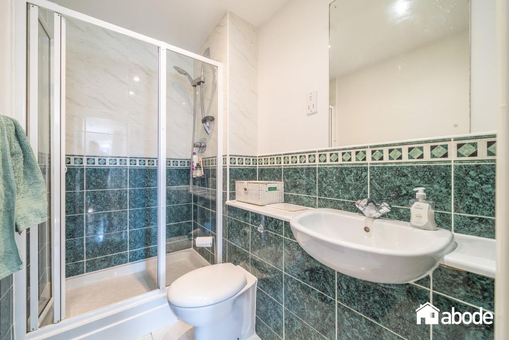Additional image 14 of 2 bed flat for saleQuebec Quay, Liverpool Marina, Liverpool L3