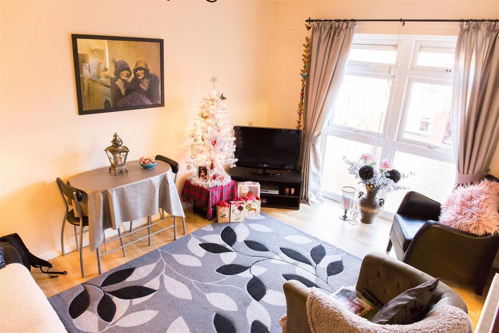 Property photo 1 of 9 Qroh5m_Xbjqs7-Odqtmeeiainhq.Jpg