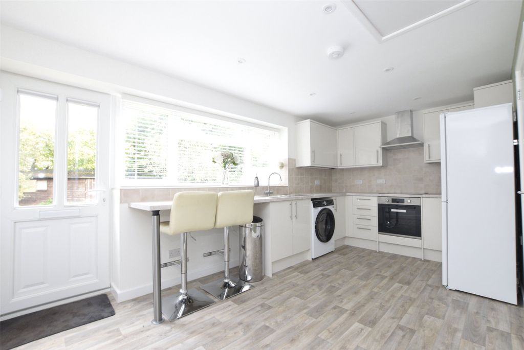 Property photo 1 of 11 Kitchen/Diner