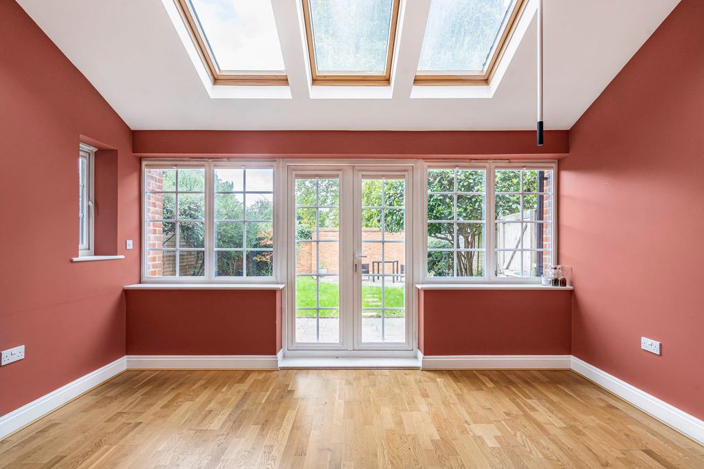 Property photo 2 of 22 Reception Room