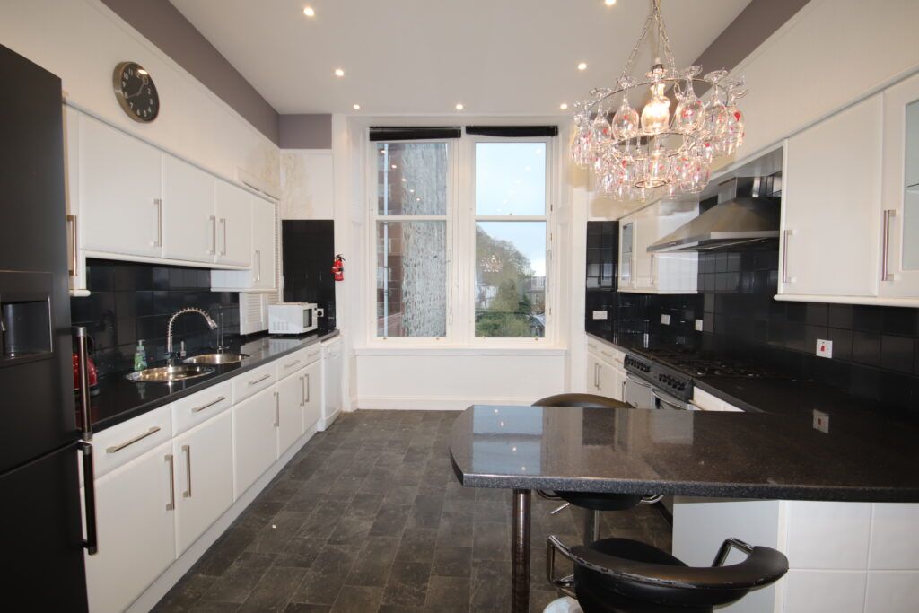 Additional image 10 of 5 bed flat for sale2/1, 10 Mountstuart Road, Rothesay PA20