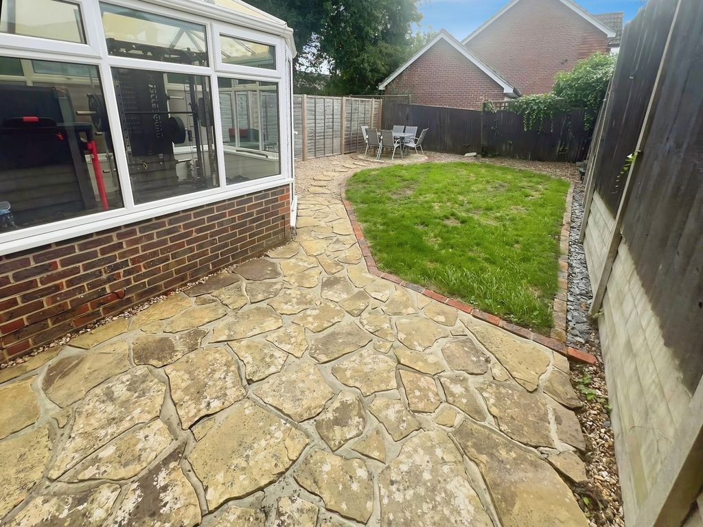 Property photo 2 of 15 Pbox-Img.Jpg