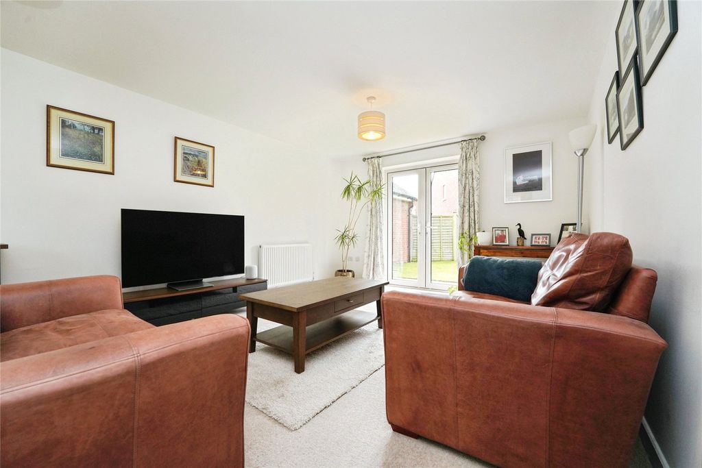 Property photo 3 of 17 Picture No. 14