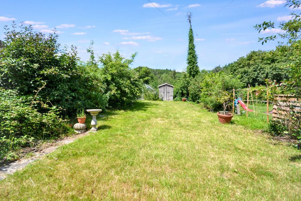 Property photo 2 of 13