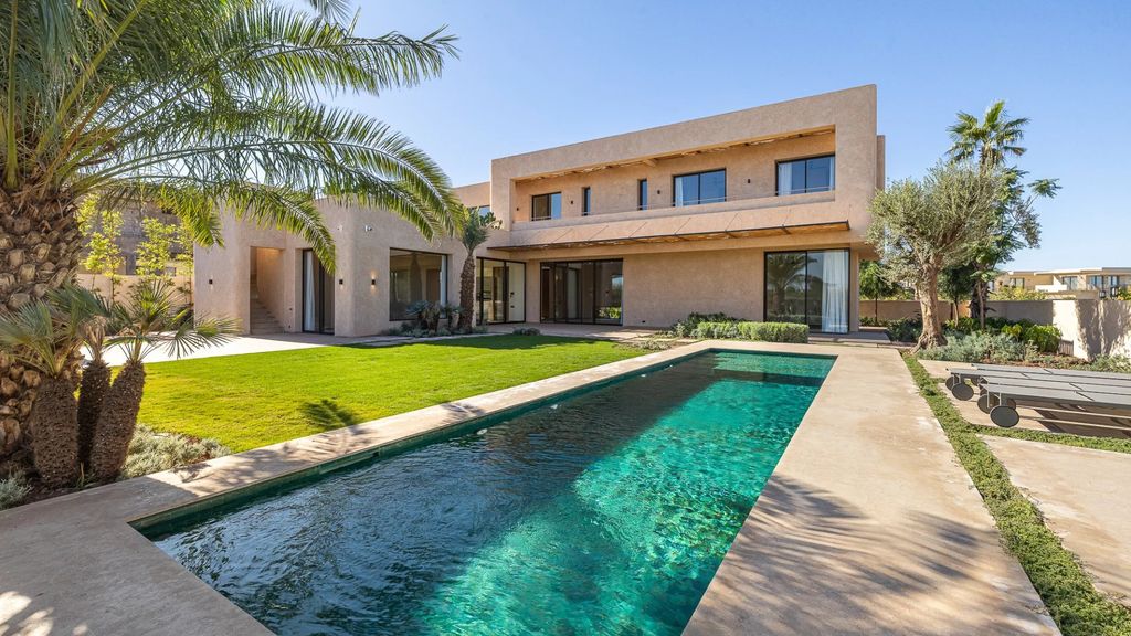 Property photo 1 of 27