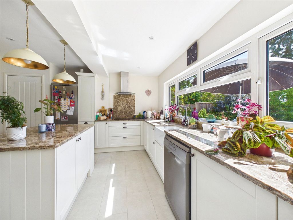 Property photo 3 of 15 Picture No. 22