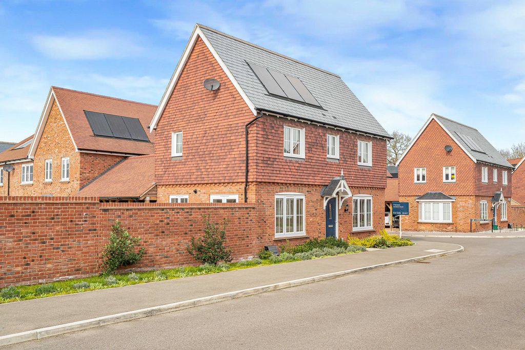 Property photo 1 of 23