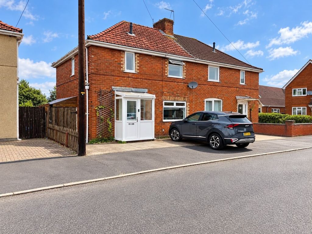 Property photo 1 of 24