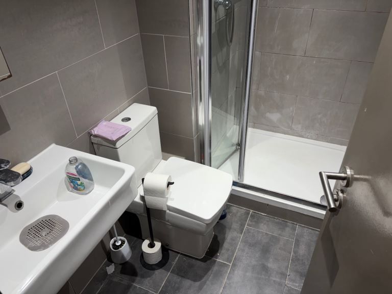 Property photo 3 of 3