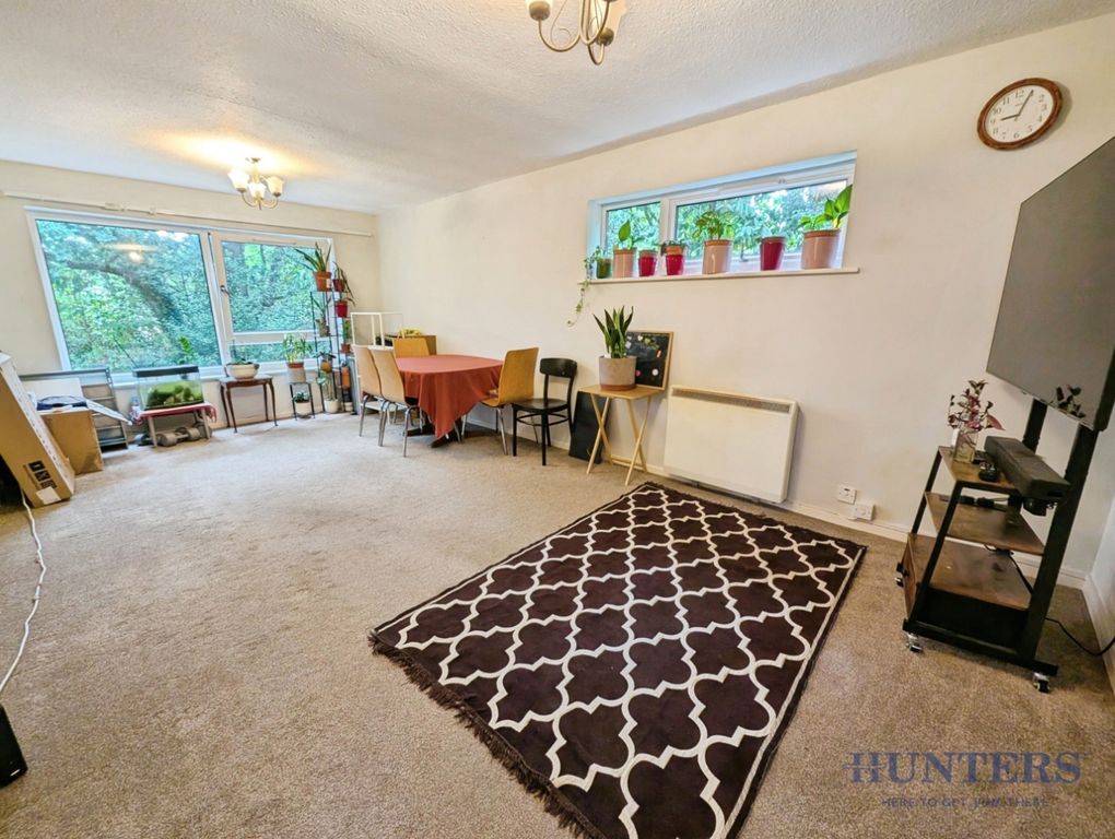 Property photo 2 of 10 Pbox-Img.Jpg
