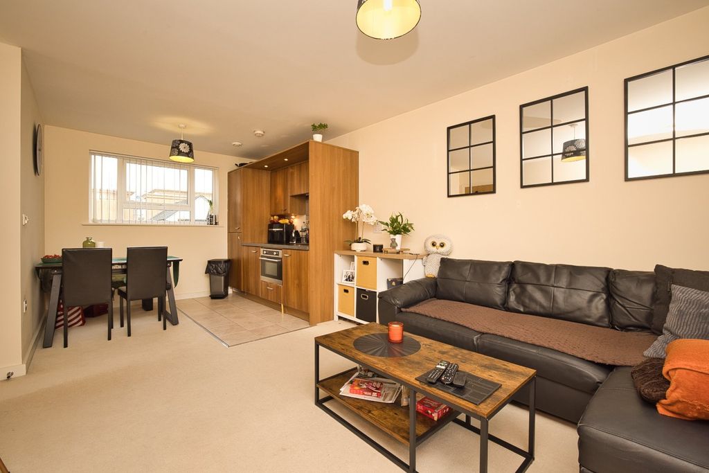 Property photo 2 of 9 Picture 2