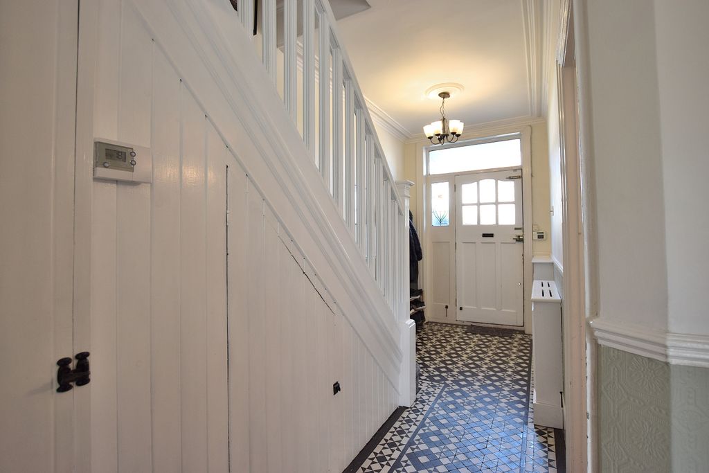 Property photo 3 of 24 Hallway