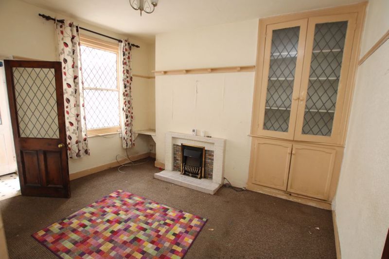 Property photo 3 of 12 Dining Room